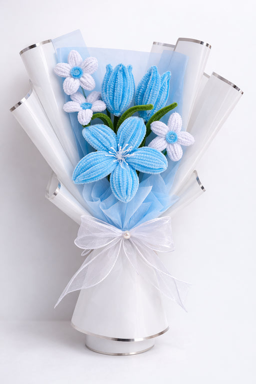 Blue Blossom Pipe Cleaner Bouquet – Handmade Aesthetic Forever Flower Gift