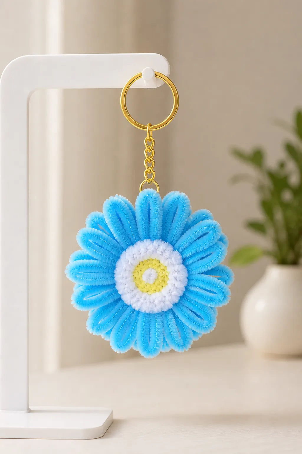 Blue Daisy Keychain