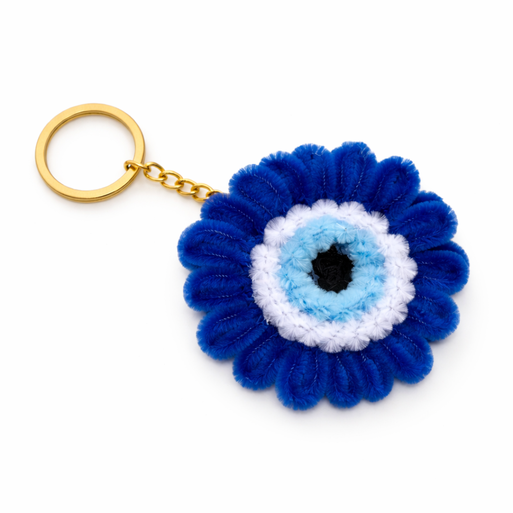 Blue Daisy Pipe Cleaner Keychain – Handmade Aesthetic Flower Keyring